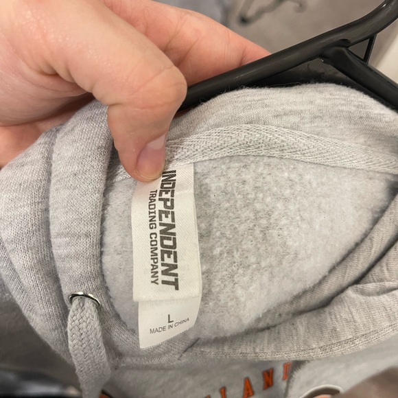 Gray Cleveland Browns Hoodie - Picture 3 of 3